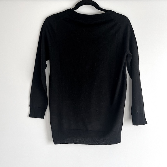 J. Crew Black Fitted Crewneck 3/4 sleeves Sweater in Merino Wool Size Small NWT - Picture 2 of 6